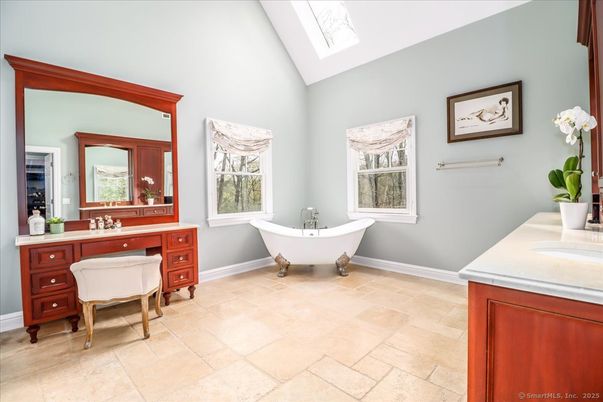 Bathroom, Free Standing Baths, Interior