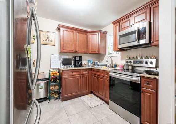 Interior, Kitchen, Stainless Steel Appliances