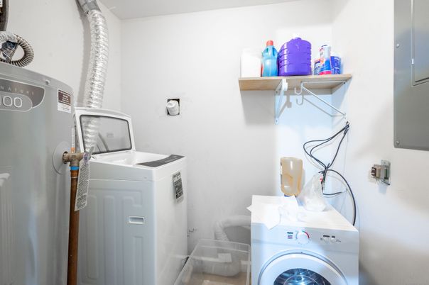 Interior, Utility Closets, Washer