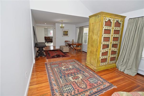 Chandelier, Dining room, Interior, Recessed Lighting, Wood Texture Flooring