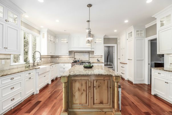 Interior, Kitchen, Pendant Lights, Recessed Lighting, Wood Texture Flooring