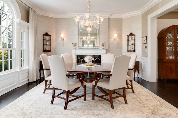Chandelier, Dining room, Fireplace, Interior, Wood Texture Flooring