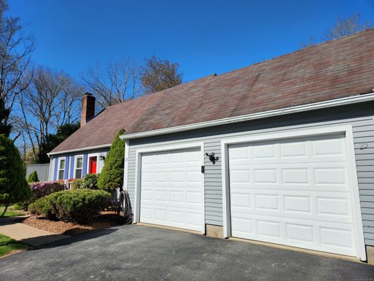 Detached Garage, Exterior