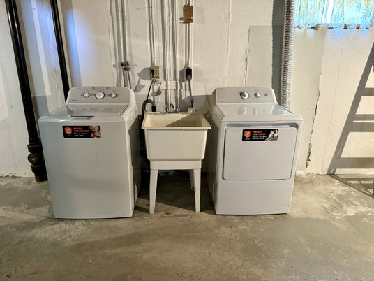 Interior, Utility Closets, Washer