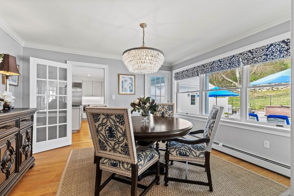 Chandelier, Dining room, Interior, Kitchen, Wood Texture Flooring
