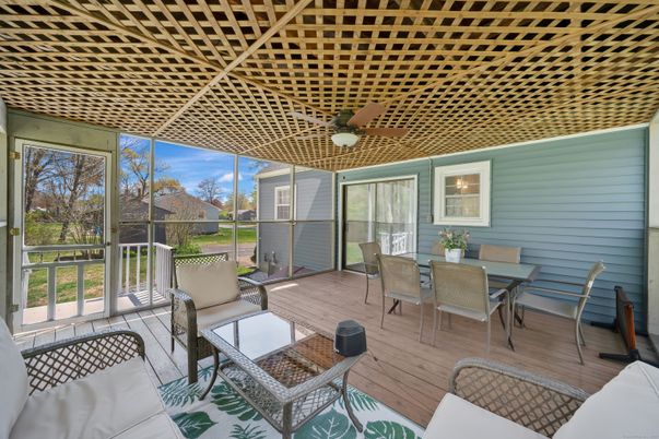 Dining room, Interior, Sun Room, Wood Texture Flooring