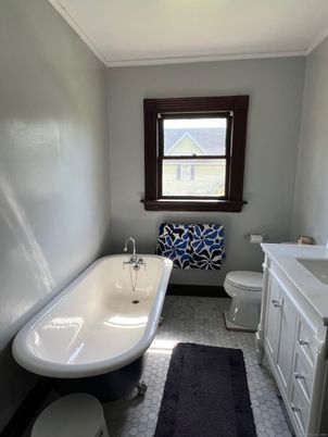 Bathroom, Free Standing Baths, Interior