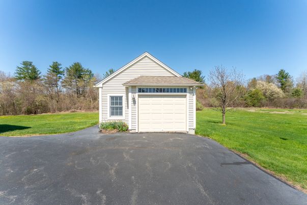 Backyard, Detached Garage, Exterior