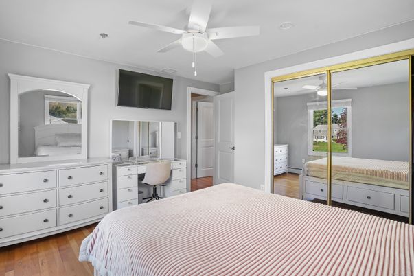 Bedroom, Home Office, Interior, Wood Texture Flooring