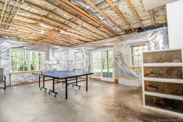 Game Room, Interior, Wooden Beams