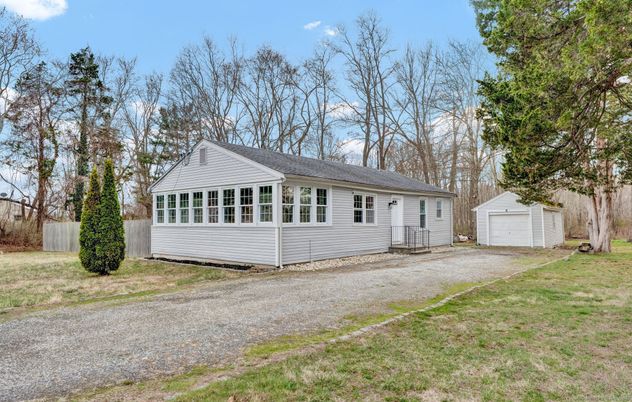 Backyard, Detached Garage, Exterior