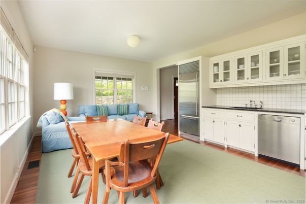 Dining room, Interior, Kitchen, Stainless Steel Appliances, Wood Texture Flooring