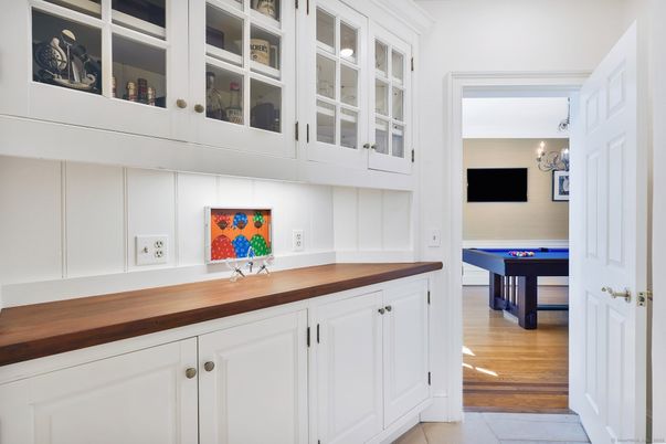 Chandelier, Interior, Kitchen, Wood Texture Flooring