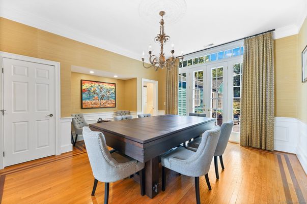 Chandelier, Dining room, Interior, Recessed Lighting, Wood Texture Flooring