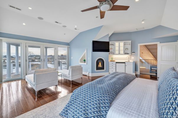 Bedroom, Fireplace, Interior, Recessed Lighting, Wood Texture Flooring