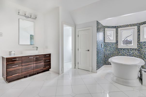 Bathroom, Dual Sink Vanities, Free Standing Baths, Interior, Marble