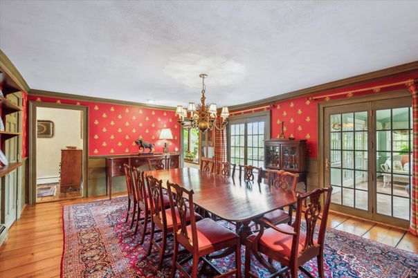 Chandelier, Dining room, Interior, Wood Texture Flooring