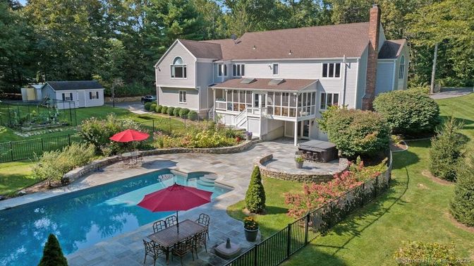 Backyard, Exterior, Pool