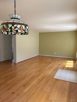Chandelier, Empty room, Interior, Wood Texture Flooring