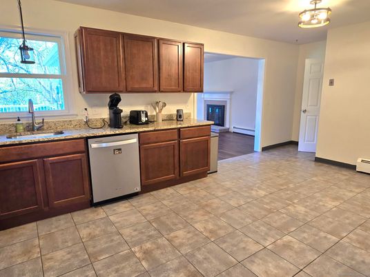 Fireplace, Interior, Kitchen, Pendant Lights, Wood Texture Flooring