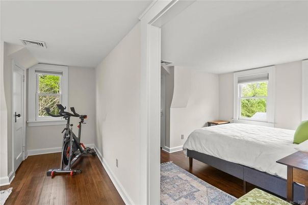 Bedroom, Fitness Equipment, Interior, Wood Texture Flooring