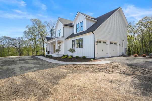Attached, Exterior, Facade, Farmhouse