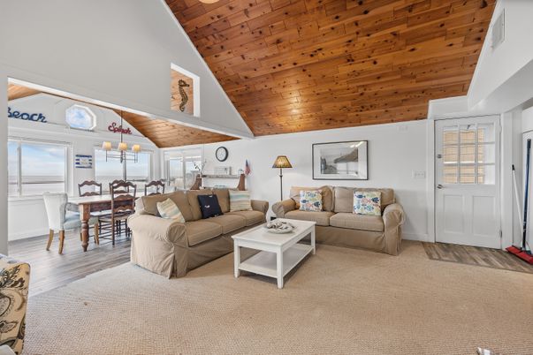 Dining room, Interior, Living room, Wooden Ceilings, Wood Texture Flooring