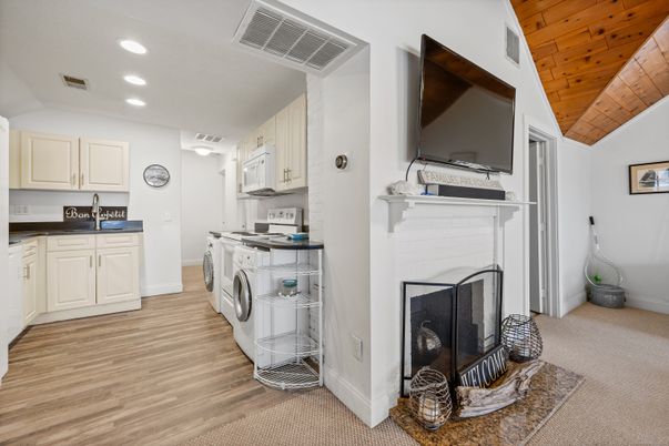 Fireplace, Interior, Recessed Lighting, Washer, Wooden Ceilings, Wood Texture Flooring