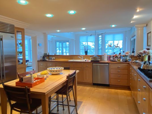 Dining room, Interior, Kitchen, Recessed Lighting, Stainless Steel Appliances, Wood Texture Flooring