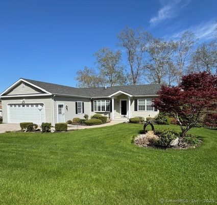 Attached, Backyard, Exterior, Facade, Ranch