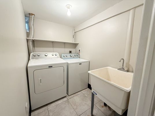 Interior, Utility Closets, Washer