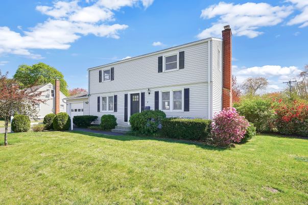 Backyard, Exterior, Facade, Georgian