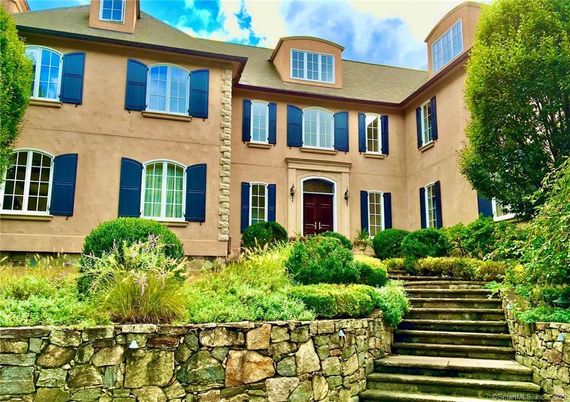 Exterior, Facade, French Provincial