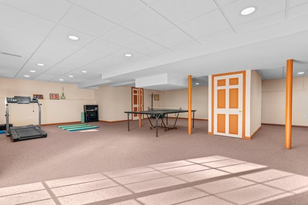 Fitness Equipment, Interior, Recessed Lighting