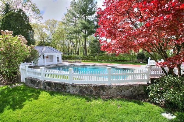 Detached Garage, Exterior, Pool