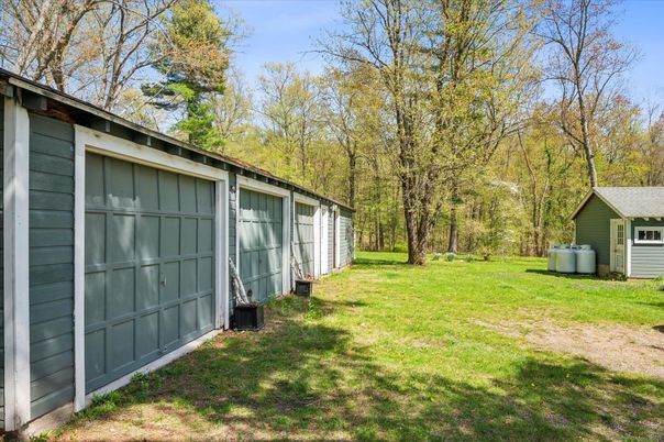 Backyard, Detached Garage, Exterior