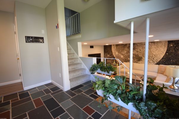 Interior, Recessed Lighting