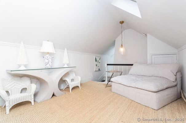 Bedroom, Interior, Pendant Lights
