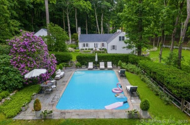 Backyard, Exterior, Pool