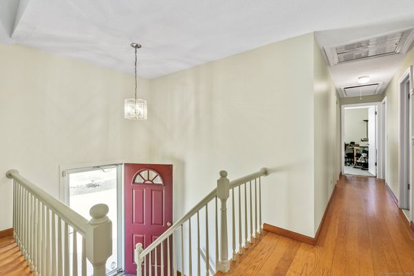 Interior, Pendant Lights, Wood Texture Flooring