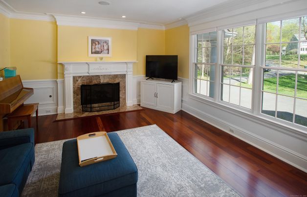 Fireplace, Interior, Piano, Recessed Lighting, Wood Texture Flooring