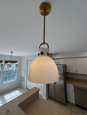 Chandelier, Interior, Kitchen, Recessed Lighting, Stainless Steel Appliances