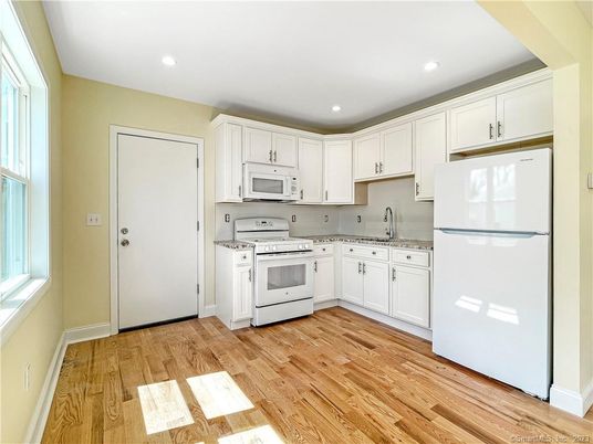 Interior, Kitchen, Recessed Lighting, Wood Texture Flooring