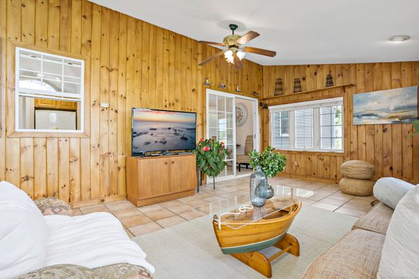 Bedroom, Interior, Living room, Wooden Walls