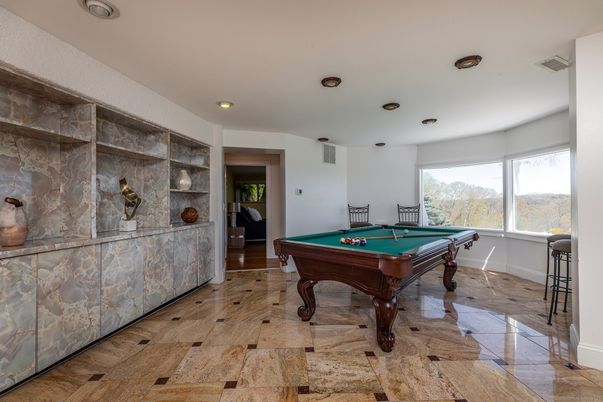 Billiard Table, Game Room, Interior, Recessed Lighting