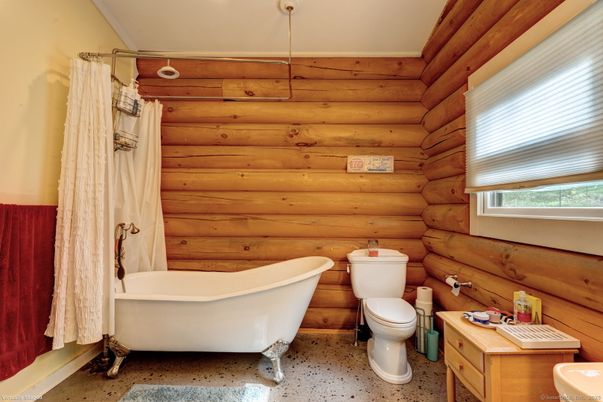 Bathroom, Free Standing Baths, Interior, Wooden Walls