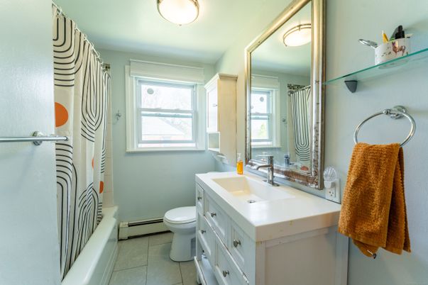 Bathroom, Interior