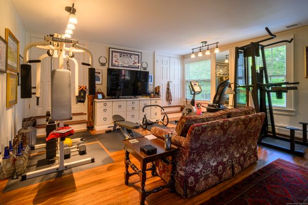 Fitness Equipment, Interior, Living room, Wood Texture Flooring