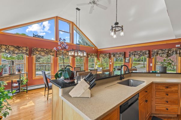 Dining room, Interior, Kitchen, Pendant Lights, Wood Texture Flooring