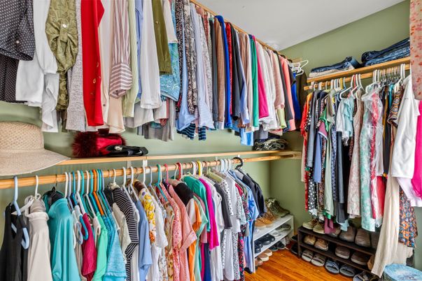 Interior, Walk-in Closets, Wood Texture Flooring